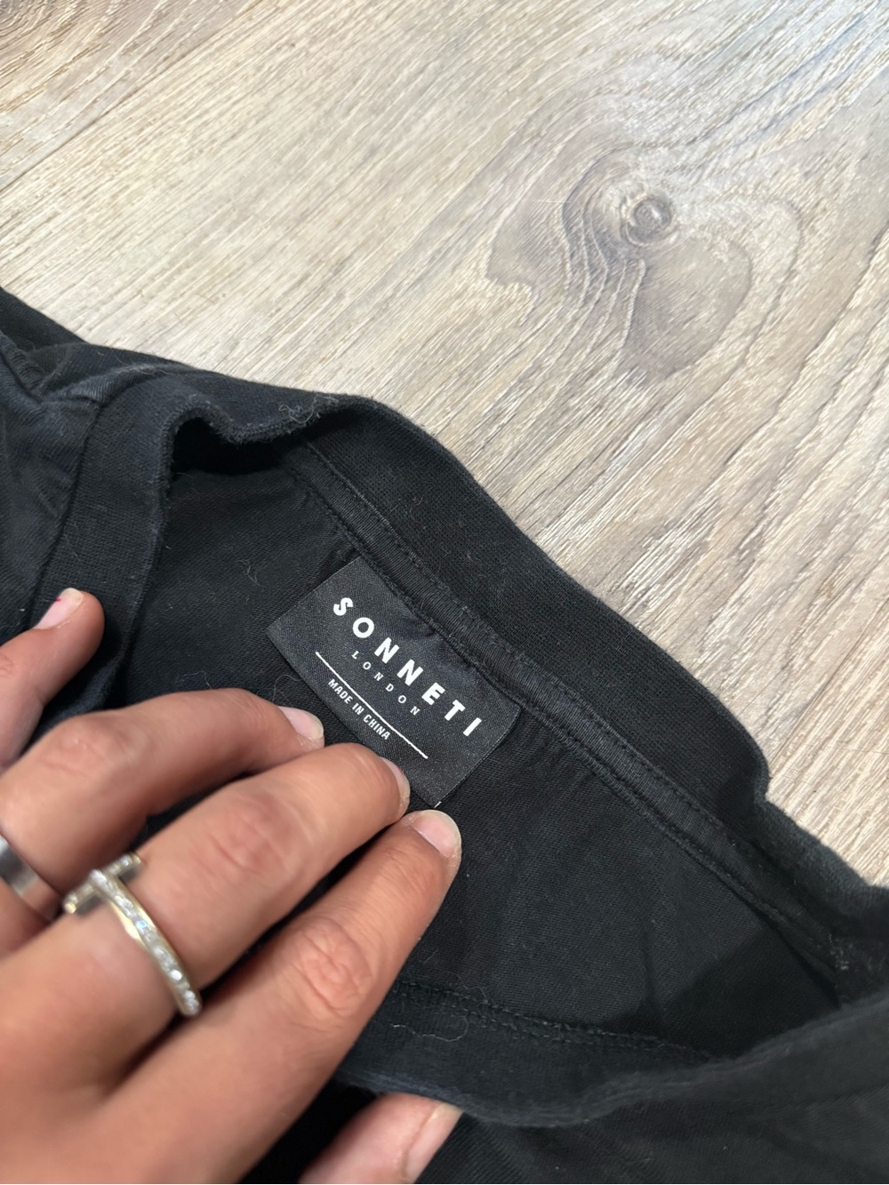 •SONNETI• TEE - Picture 4 of 5